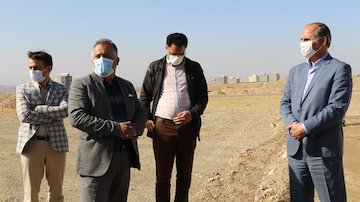 بازدید مدیر کل راه و شهرسازی استان زنجان از سایت کوی زنگان 0J6A8935.JPG