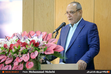 تبریک روز جهانی هواپیمایی کشوری به تمامی فعالان صنعت هوایی/ مدیریت صنعت هوايی در ايران متفاوتتر از ساير كشورهای دنيا برگزاری مراسم گرامیداشت روز جهانی هواپیمایی کشوری با حضور وزیر راه و شهرسازی