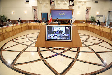 ایجاد کمپهای قرارگاهی در جادههای کشور در دستور کار/ راهداری، پلیس و اورژانس در کنار یکدیگر مستقر میشوند نشست کمیسیون ایمنی راهها با حضور وزیر راه و شهرسازی