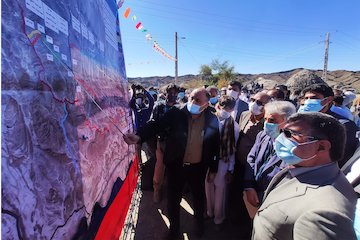 باز آفرینی از برنامههای در نظر گرفته شده برای سنندج است/ منابع کافی برای پروژههای بازآفرینی وجود دارد دکتر نوبخت