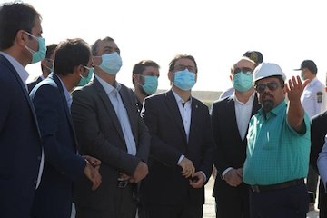 روند پیشرفت پروژه های اجرایی بندر چابهار مطلوب است/تأثیر قابل ملاحظه برنامههای عمرانی و سرمایه گذاری بندر چابهار در توسعه منطقه/ تسهیل و استمرار صادرات و واردات کالا با اجرای طرحهای عمرانی بندر چابهار بازدید