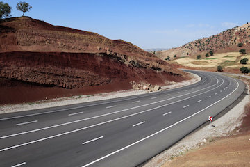 افتتاح بخشی از پروژههای چهارخطه استان در دهه فجر 006.jpg