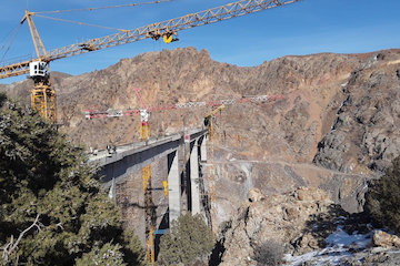 اتمام عمليات اجرايی مرتفعترين پل پايهای راهآهن كشور در خط ريلی ميانه- اردبيل/ محور اردبیل- سرچم؛ اصلی ترین كریدور ارتباطی استان به مركز كشور اردبیل 11