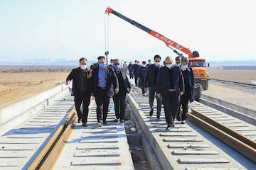 بازدید معاون وزیر راه و شهرسازی از روند اجرای پروژههای عمرانی فولادشهر و بهارستان طاهرخانی بازدید