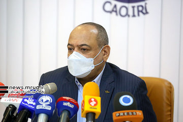 معرفی سایتها و دفاتر فروش متخلف بلیت هواپیما به مراجع قضایی/ انتشار عمومی گزارش نهایی سانحه هواپیمایی اوکراین بعد از ۹ اسفند نشست خبری رییس سازمان هواپیمایی کشوری با اصحاب رسانه