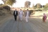 بازدید سرپرست معاونت راه‌های فرعی و روستایی سازمان راهداری و حمل و نقل جاده‌ای از راه های روستایی جنوب سیستان و بلوچستان