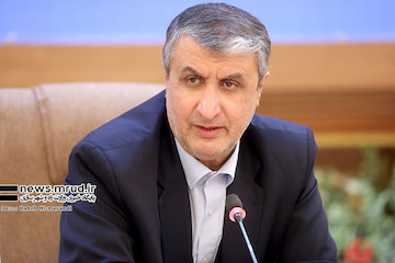آغاز ۲۰ پروژه ریلی و آزادراهی تا قبل از پایان دولت دوازدهم/کتاب تجربیات پیشکسوتان راه و شهرسازی تدوین و منتشر شود آیین تکریم از ۴ پیشکسوت  و مدیر ارشد وزارت راه و شهرسازی
