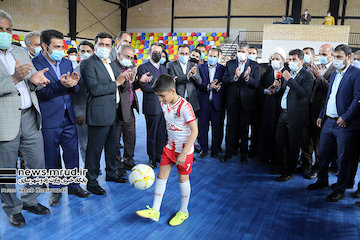 افتتاح سالن بینالمللی چند منظوره ورزش شهر صدرا سفر وزیر راه و شهرسازی به استان فارس