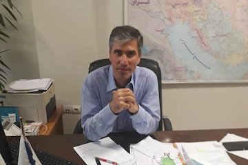 اشتغالزایی سالانه برای ۱۰۰۰۰۰ نفر با بهرهبرداری از محور پاتاوه – دهدشت/تبادل اقتصادی سریعتر در بنادر جنوبی کشور با بهرهبرداری از این محور/ کاهش ۱۰۰ کیلومتری مسیر کهگیلویه و بویراحمد به خوزستان علی اکبر محمدی