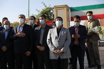 سفر مدیرعامل شرکت بازآفرینی شهری همراه با وزیر راه و شهرسازی به اصفهان عبوری