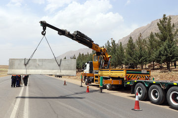 شناسایی و ایمنسازی نقاط پر خطر جادههای استان فارس  کرمانشاه - ایمن سازی محور روانسر