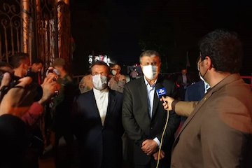 اتصال اتوبان رشت-اردبیل به اتوبان آستارا-باکو/توافق برای احداث پایانه ریلی در مرز پارس آباد/ مشارکت شرکتهای ایرانی در بازسازی مناطق آزاد شده آذربایجان وزیر آستارا