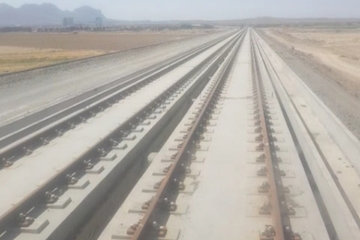 حرکت درزین (لوکوموتیو  کوچک) روی بخشی از مسیر متروی اصفهان - بهارستان عیدی شرکت عمران