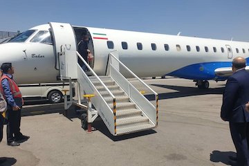 ورود پیکر خبرنگاران آسمانی شده در سانحه دیروز  به فرودگاه مهرآباد پیکر خبرنگاران