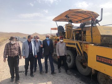 پیشرفت قابل ملاحظه در آغاز عملیات بهسازی و روسازی جاده ترانزیتی تهران- قم / برنامه ریزی جهت افتتاح این زیرساخت مهم حمل و نقل پایتخت تا سال ۱۴۰۱ بهسازی راه