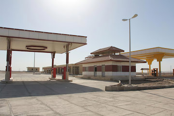 بهره برداری از ۸ مجتمع خدماتی رفاهی بین راهی در سیستان و بلوچستان  مجتمع خدمات رفاهی - سیستان و بلوچستان