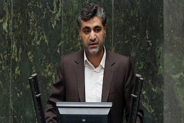 برنامه های رستمی در حوزه حمل و نقل و مسکن مورد استقبال کمیسیون انرژی قرار گرفت/ اهمیت توجه به راه آهن شرق و اتصال چابهار به مشهد به عنوان پروژه مهم ملی مورد تاکید نمایندگان / رسالت سنگین ساخت چهار میلیون مسکن در طول ۴ سال بر دوش وزیر راه و شهرسازی مصطفی نخعی