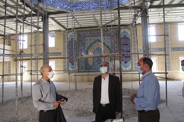 بازدید مهندس بهادری از مسجد جامع دره شهر.JPG