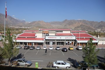 تردد  بیش از ۶۵ هزار وسیله نقليه سنگين باری از پايانه های مرزی جلفا ونوردوز در پنج ماه نخست   امسال تردد درپایانه مرزی آذرشرقی.JPG