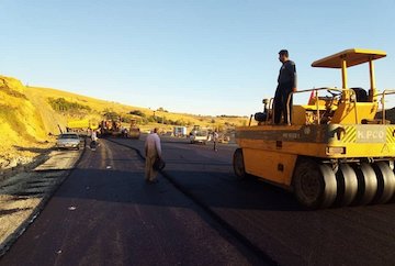 نیاز به ۴۰ میلیارد تومان اعتبار برای اتمام چهارخطه گردنه صلوات آباد سنندج راهسازی کردستان