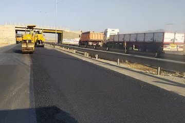 روکش آسفالت بیش از ۴۰ کیلومتر راه در استان خبر رییس نگهداری راه از روکش آسفالت بیش از ۴۰ کیلومتر راه در استان.jpg