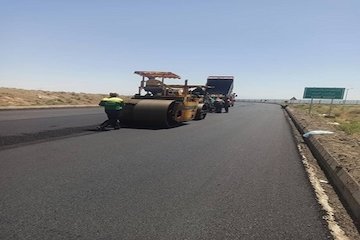 ایمن سازی جاده های آذربایجان شرقی با اعتباری بالغ بر۳۰۰ میلیارد تومان  عملیات راهداری (آذرشرقی ).jpg