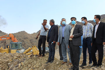 بازدیدنماینده جیرفت وعنبرآباد درمجلس شورای اسلامی ازقطعه آخربزرگراه  جیرفت– سه راهی بم   جنوب کرمان بازدید اعظمی نماینده جیرفت