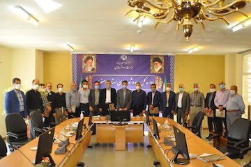 برگزاری مراسم تجلیل از ایثارگران شاغل در اداره کل راه و شهرسازی استان اصفهان نشست صمیمانه با ایثارگران اصفهان