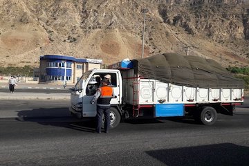 صدور ۶۷۱ پروانه عبور بارهای ترافیکی در شش ماهه نخست ۱۴۰۰.jpg