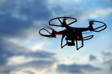 خدمات پهپادی کشاورزی به مددجویان ارائه می شود پهپاد