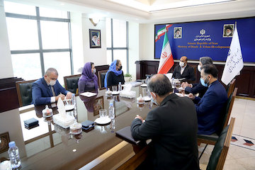 پیشنهاد عضویت ایران و رومانی در کریدورهای ابتکاری دو کشور  دیدار سفرای ۴ کشور خارجی با وزیر راه و شهرسازی