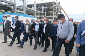 بازدید وزیر راه و شهرسازی از روند ساخت۱۵۰۰ واحد  نهضت ملی مسکن در سمنان  بازدید