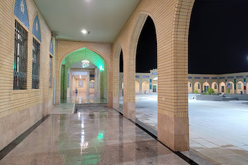 بهرهبرداری و آغاز به ساخت ۱۷ مجتمع خدماتی رفاهی / بازسازی و مقاومسازی ۱۲ دستگاه پل عابر پياده مجتمع خدماتی رفاهی و زائر سرای امام رضا(ع) - میرجاوه