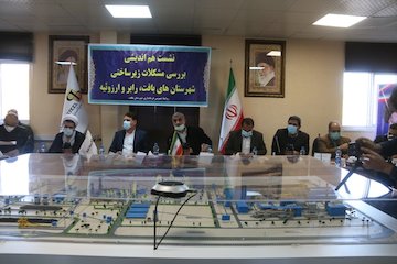 تامین اعتبار ۵۰ کیلومتر روکش آسفالت راه های اصلی و فرعی شهرستان های غربی استان کرمان