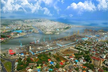 جابجایی بالغ بر ۸۶۴ هزار تن کالای اساسی از مبدا بندر انزلی/ رشد ۴.۵ درصدی حمل کالاهای اساسی در این بندر  بندر انزلی