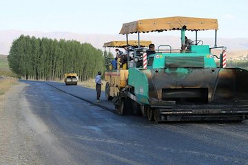 روکش آسفالت محور شاهین دژ - تکاب به طول ۲۰ کیلومتر 
 روکش تکاب