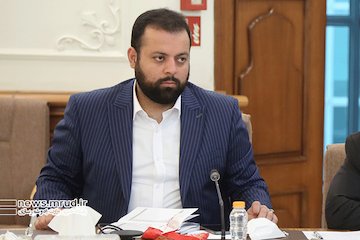 تقویت ظرفیت ها، با مدیریت راهبردی و جهادی شهید سلیمانی جلسه شورای مسکن با حضور وزیر راه و شهرسازی