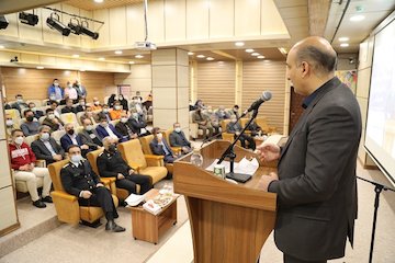 حمل و نقل جادهای شریان اصلی جابهجایی کالا و مسافر کشور است مجید صباغ زاده