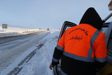 ۹۵۰ کیلومتر- باند از راههای آذربایجانشرقی برفروبی شد برفروبی آذرشرقی.jpg