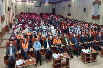 خدمات راهداران در شرایط بحرانی فراموش نشدنی است جلسه 26 آذر .jpg