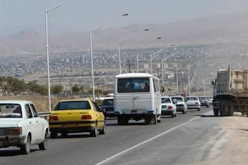 بیش از ۱۳۰ میلیون خودرو در محورهای خوزستان تردد داشتند تردد خودرو