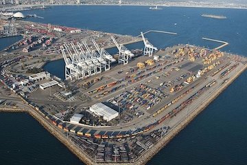 تشریح اقدامات اساسی سازمان بنادر در حوزه بحران و پدافندغیرعامل/ شناسایی ریسکها و آسیبهای بنادر حیاتی کشور در راستای افزایش ایمنی بندر