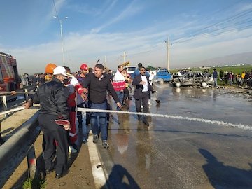جاده بهبهان-رامهرمز ایمنی لازم را دارد /  پلیس راه، علت تصادف را مه گرفتگی و سرعت بالای خودروها اعلام کرد تصادف محور بهبهان-رامهرمز
