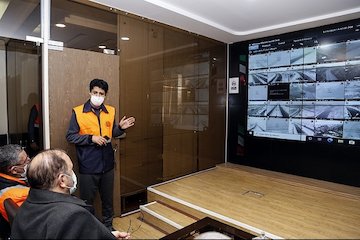 بازدید استاندار آذربایجان شرقی از مرکز مدیریت راههای استان/ بررسی آخرین وضعیت محورهای مواصلاتی استاندارشرقی.jpg