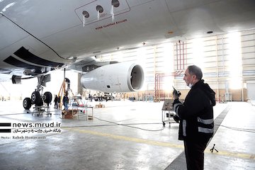 چک آپ کردن هواپیما و تعویض لندینگ گیر برای نخستین بار در ایران پروژه A چک هواپیمای ایرباس ۳۳۰ در فرودگاه حضرت  امام (ره)