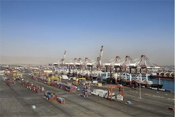 تخلیهوبارگیری ۶۴۰ میلیون تن کالای نفتی و غیرنفتی در بنادر کشور طی دولت سیزدهم تخلیه و بارگیری
