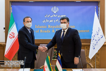 اعلام آمادگی ایران و ازبکستان برای توسعه همکاریهای حمل و نقلی و ترانزیتی دیدار معاونت حمل و نقل با هیئت ازبکستان