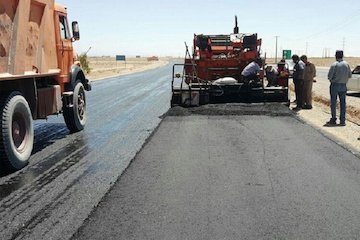 افتتاح ۲ طرح عمرانی راه و شهرسازی قزوین در دهه فجر   آسفالت کردن