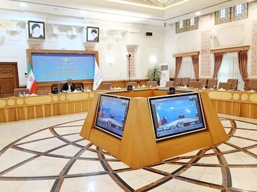 موافقت با تامین زمین نهضت ملی مسکن در شهرهای زیر ۵٠ هزار نفر آذربایجان شرقی توسط بنیاد مسکن وزیر راه و شهرسازی