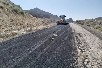 برگزاری مناقصه تعریض و بهسازی محور لمزان_دژگان/پیمانکار پروژه در هفته جاری مشخص می شود